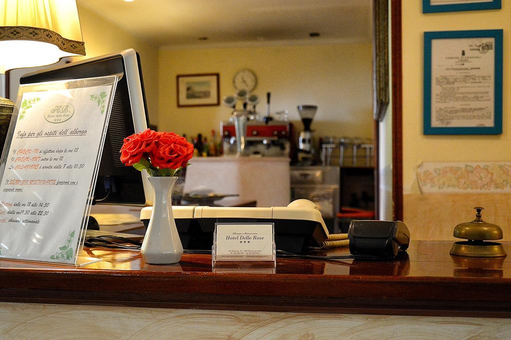 Albergo Delle Rose Pozzuoli Exterior photo